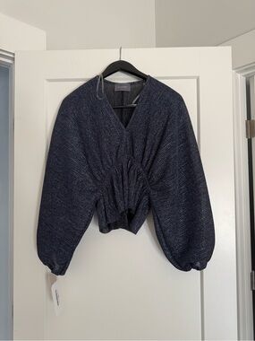 Passionate sparkle navy metallic blouse, size small